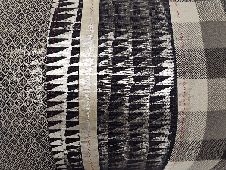 housse-de-coussin-patchwork-carreau-noir-blanc-argent-sissimorocco-details